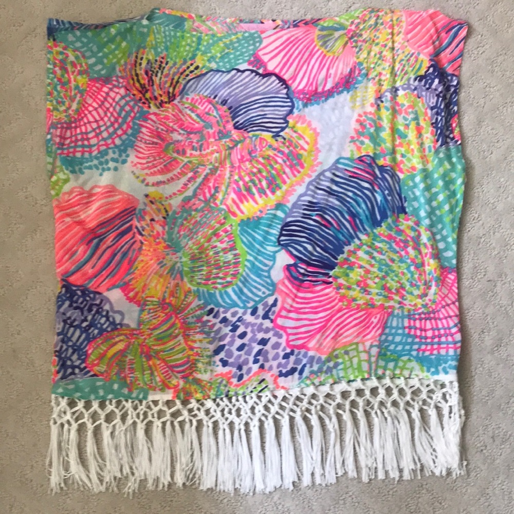 Beautiful summer top in perfect condition only worn once or twice like new